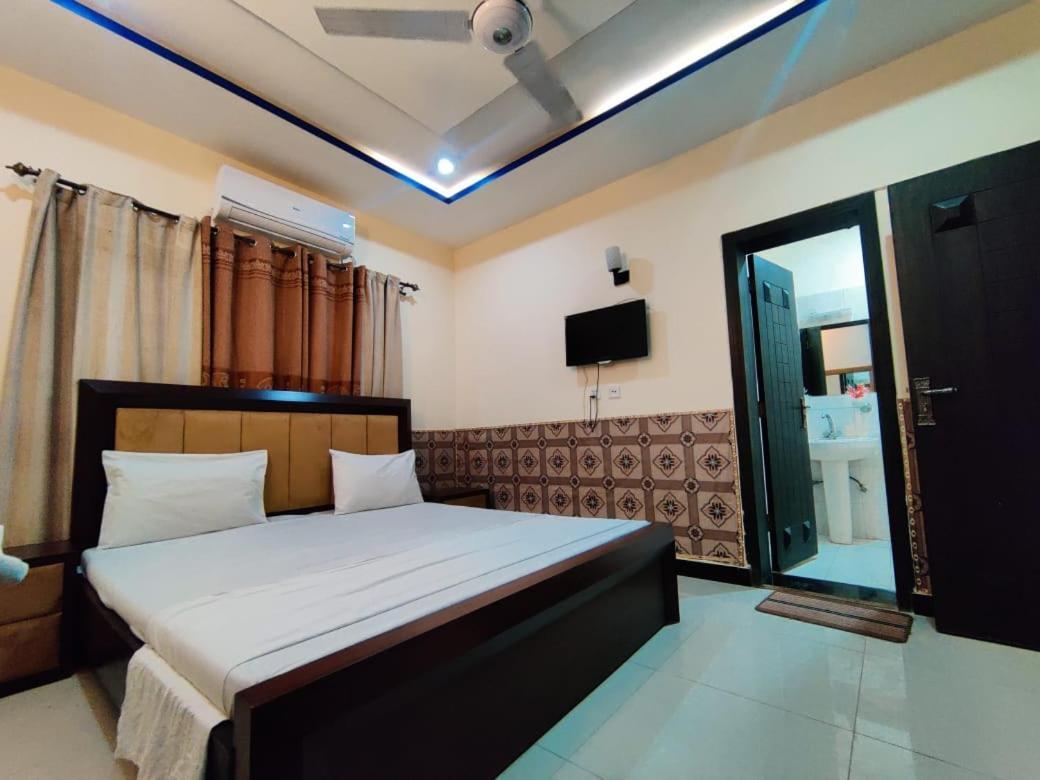 Luxury Guest Rooms Rawalpindi Buitenkant foto